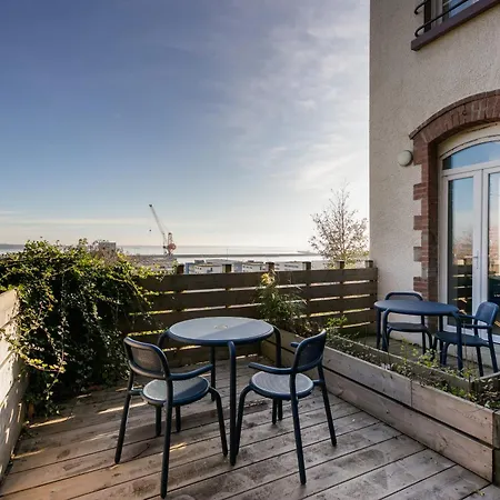 Apartament Le Camfrout *
